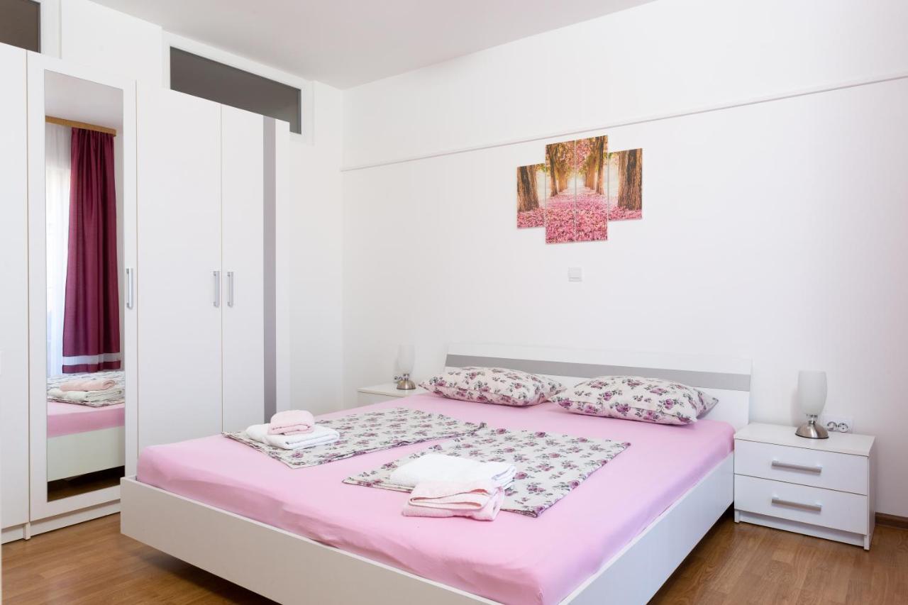 Marco Polo Apartment *