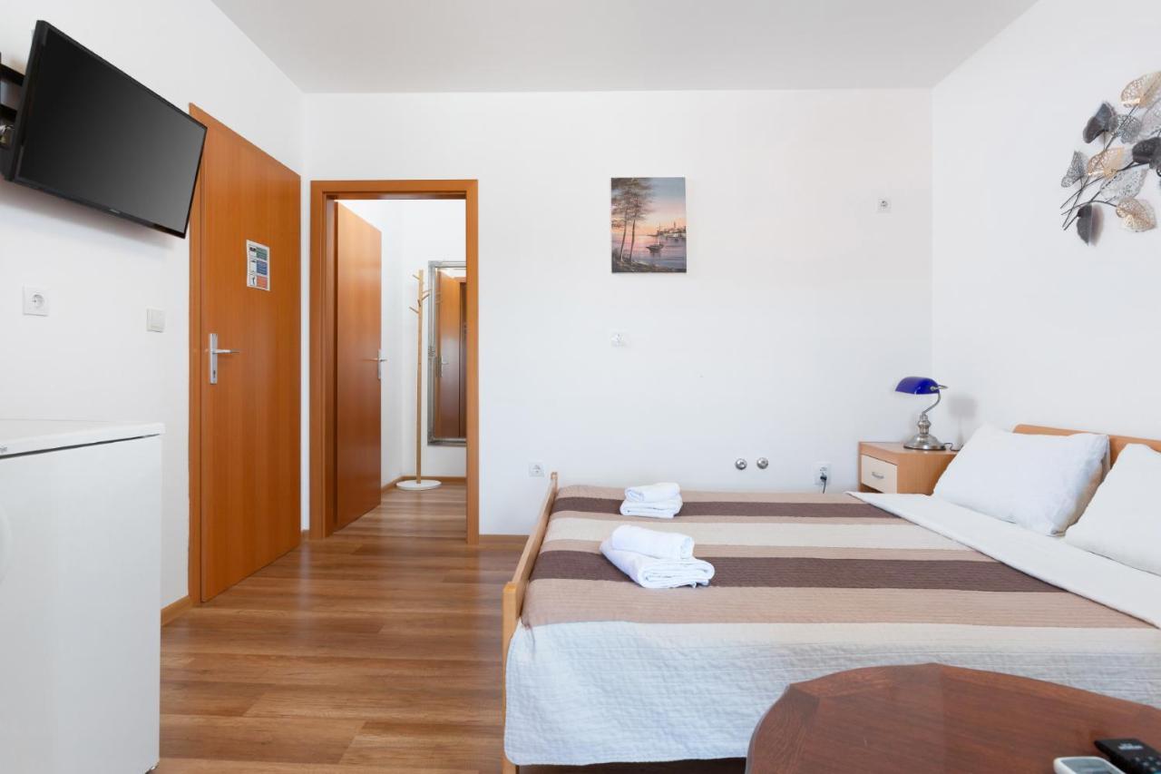 Marco Polo Apartment