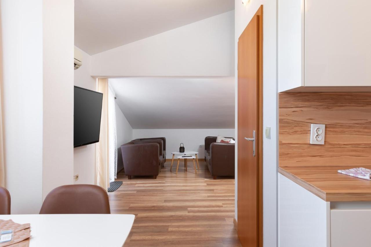 Marco Polo Apartment *